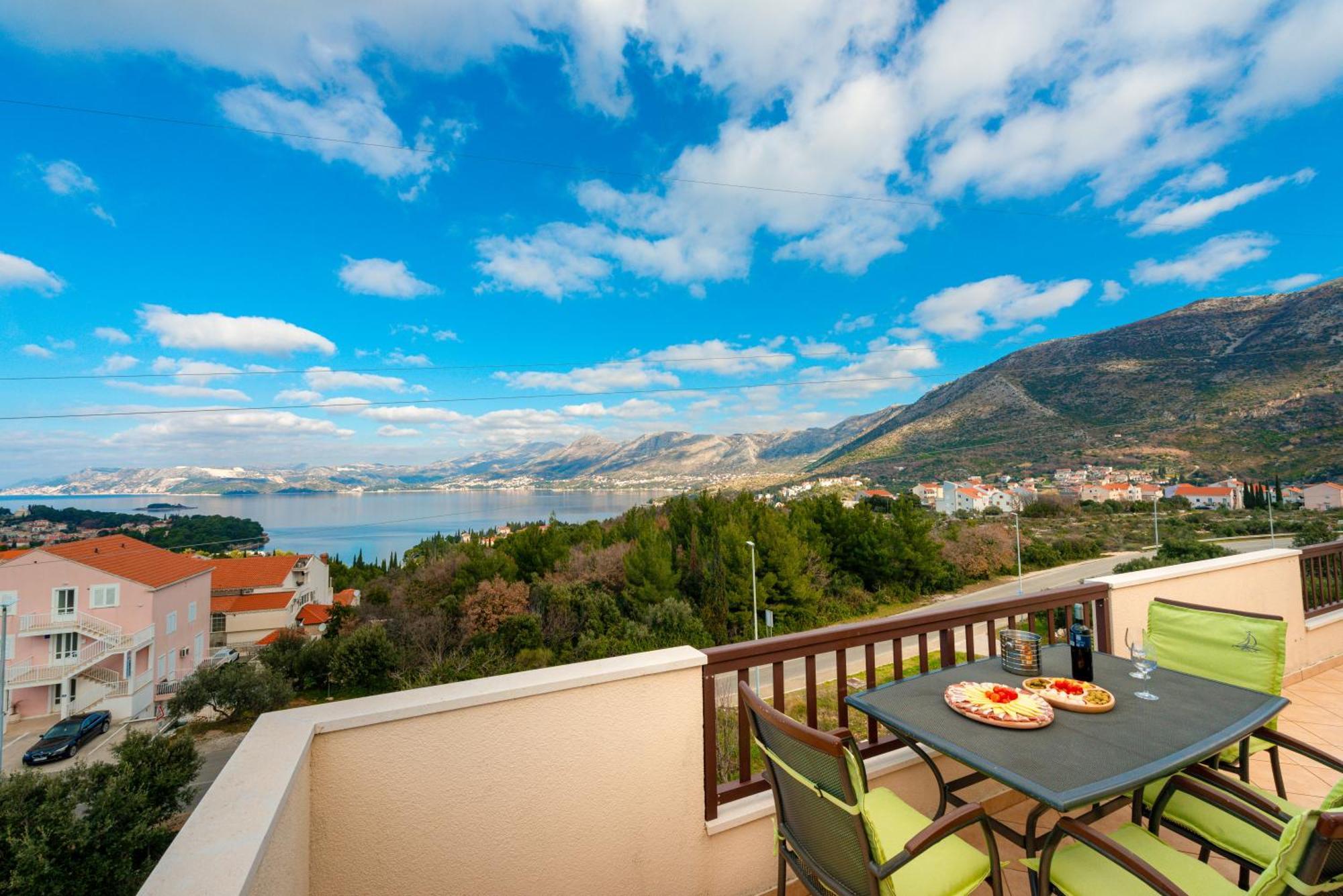 Penthouse With Panoramic View Apartamento Cavtat Exterior foto