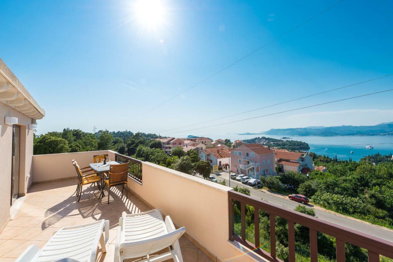 Penthouse With Panoramic View Apartamento Cavtat Exterior foto